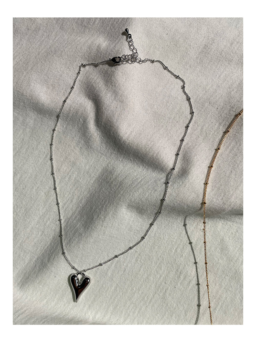 Minimalist Heart Pendant Necklace