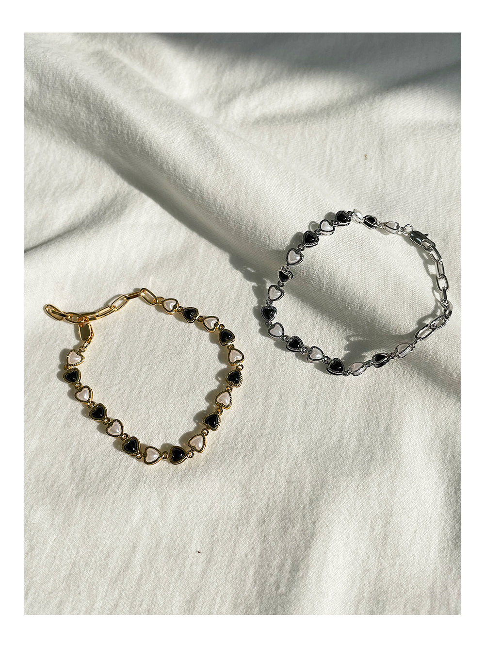 Elegant Heart Link Bracelet in Gold and Silver Plating