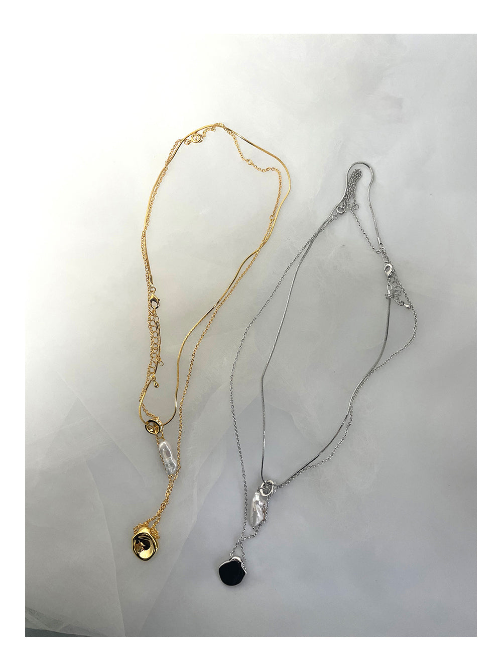 Layered Pearl Pendant Necklace Set